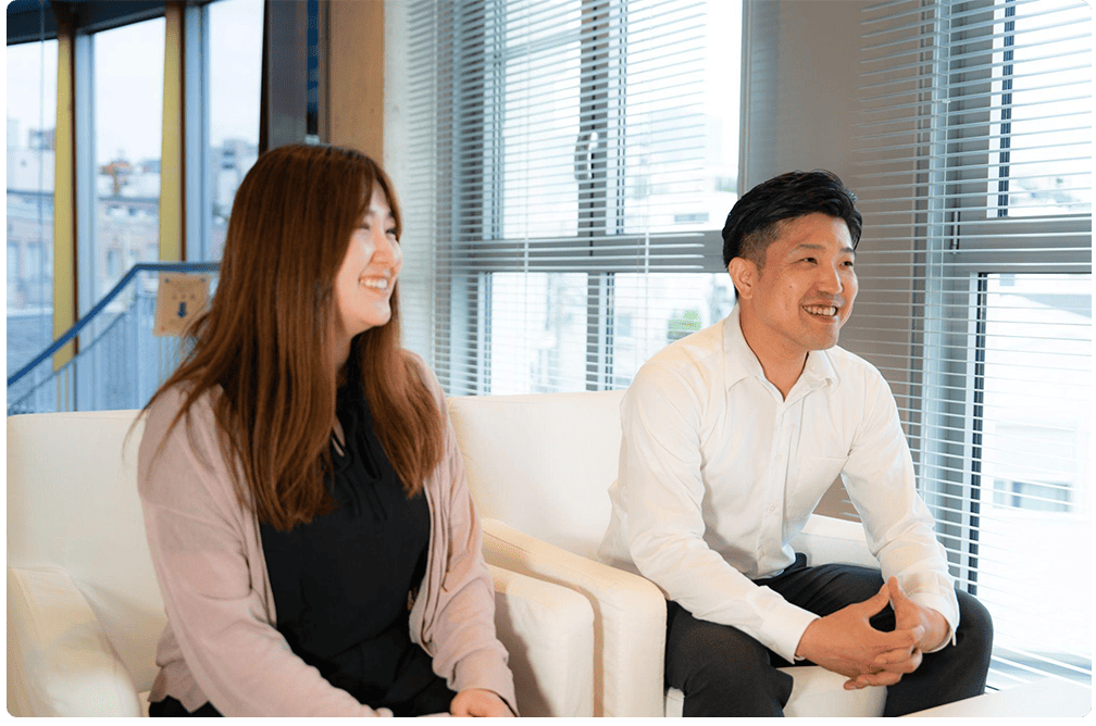 （右）株式会社アンカレッジ 矢島　/（左）株式会社アンカレッジ 天野